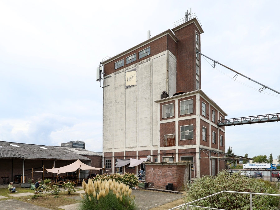 Biertje in Graansilo op de Havenkade